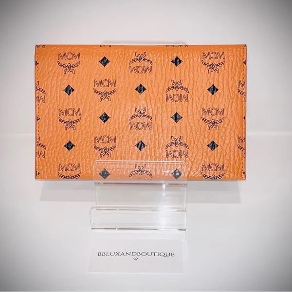 MCM Tangerine Logo Pattern Clutch - Image 7