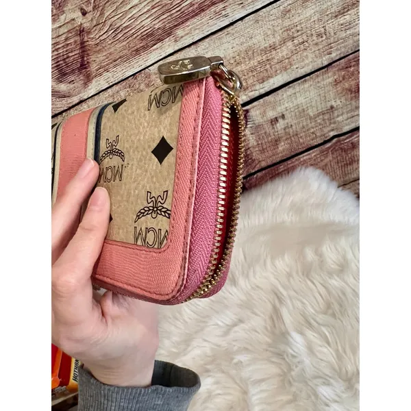 MCM Visetos Studded Continental Wallet Authentic Pink & Ivory Leather 8"x4" EUC - Image 9