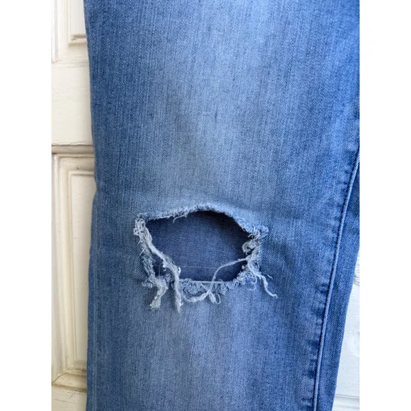 Good American Good Flare Distressed High Rise Jeans Blue GF899T Size‎ 15/33 - Image 3