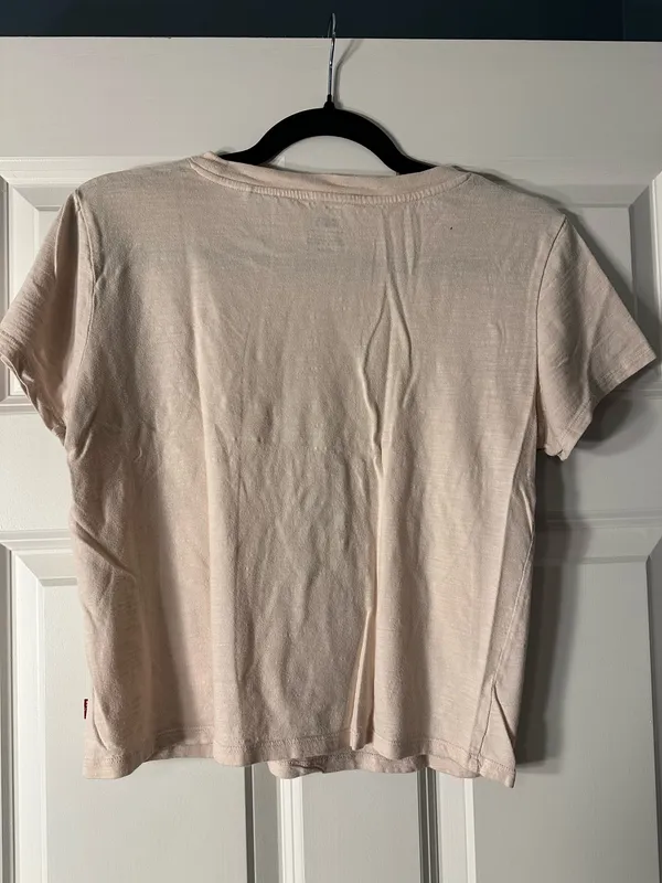 Levi’s Crop Top - Image 3