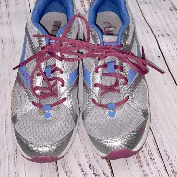 Ryka tennis shoes size 8 - Image 8