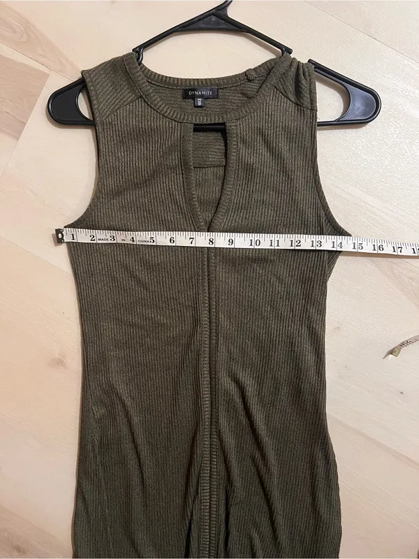 Dynamite Women Petite Small Fall Olive Green Ribbed Knit Sleeveless Tunic Top - Image 6