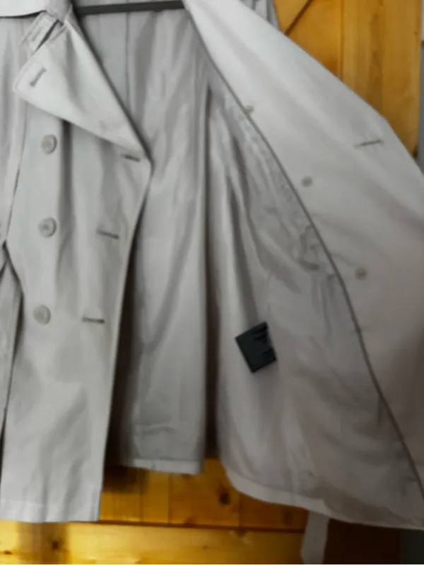 DKNY Muslin Double-Breasted Trench Coat with Belt - Size M‎ - DKNY Style 06134 - Image 6