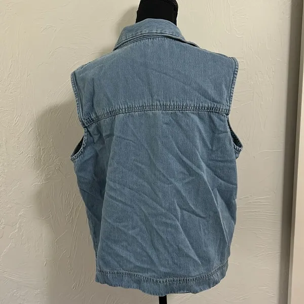 Coldwater Creek Light Blue Denim Vest - Image 5