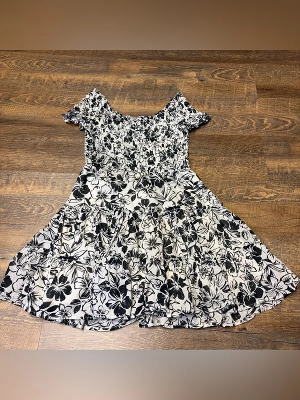 American Eagle Women Medium Black Cream Floral Smocked Tiered Cotton Mini Dress - Image 10