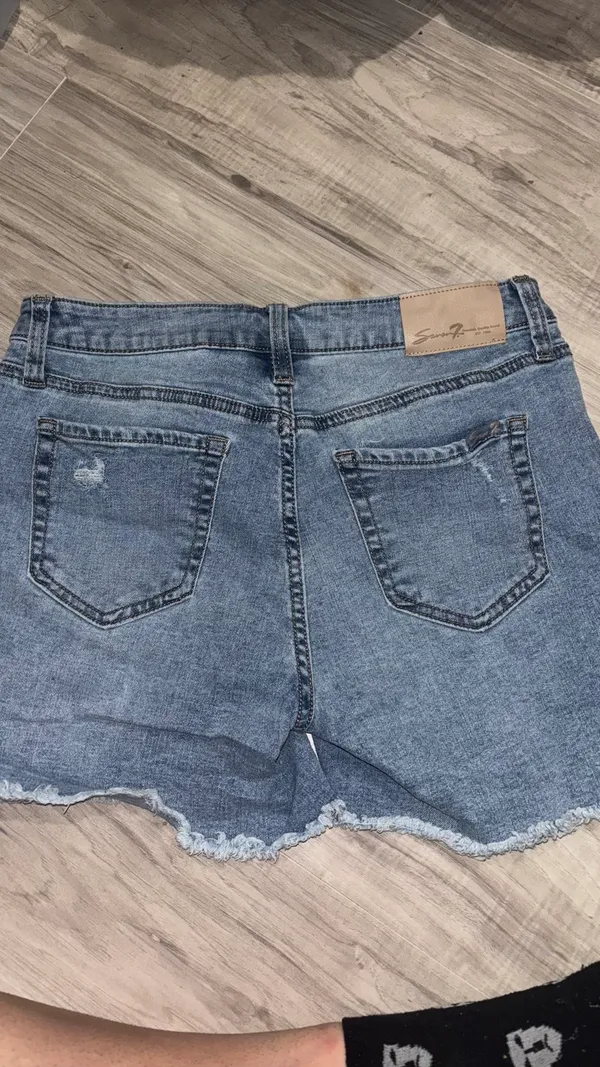 Seven7 Shorts Denim Women’s - Image 2