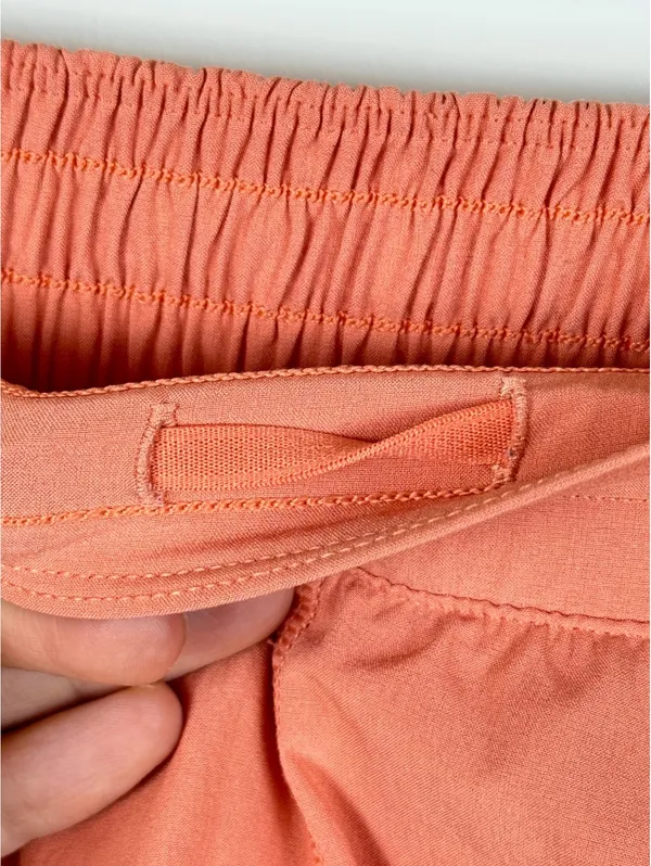 Lululemon Hotty Hot High Rise Shorts 2.5” Size 4 Coral Orange Lined Running - Image 7