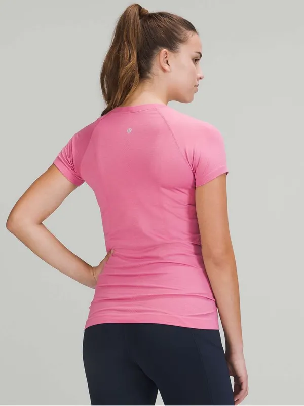 Lululemon Swiftly Tech Short Sleeve Shirt 2.0 Pink Blossom Size 6 - Image 2
