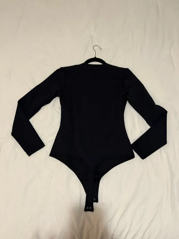 NWT Abercrombie and Fitch Ava Long-Sleeve Sculpt Matte Bodysuit - Image 6