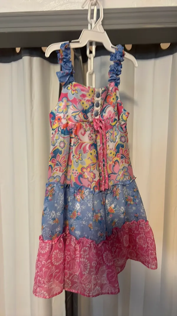 Little girls dress Multiple Size 4 - Image 2