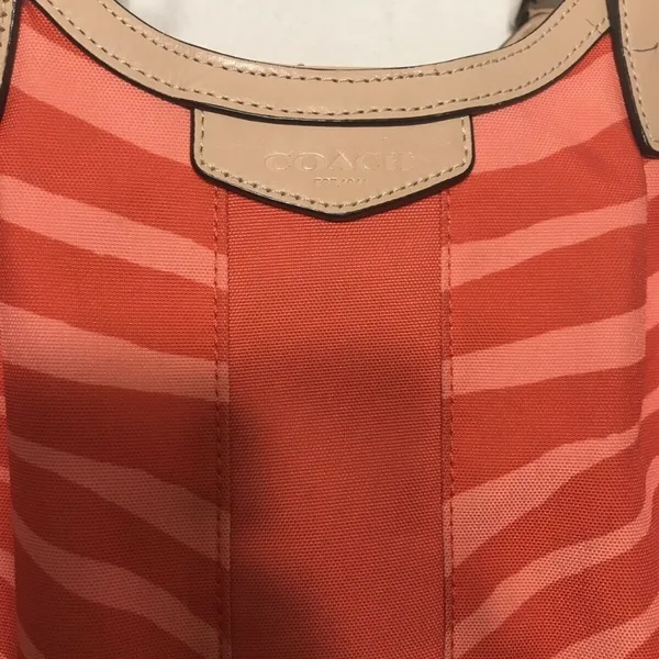 COACH Pink Animal Print Canvas Tote Bag - Image 8