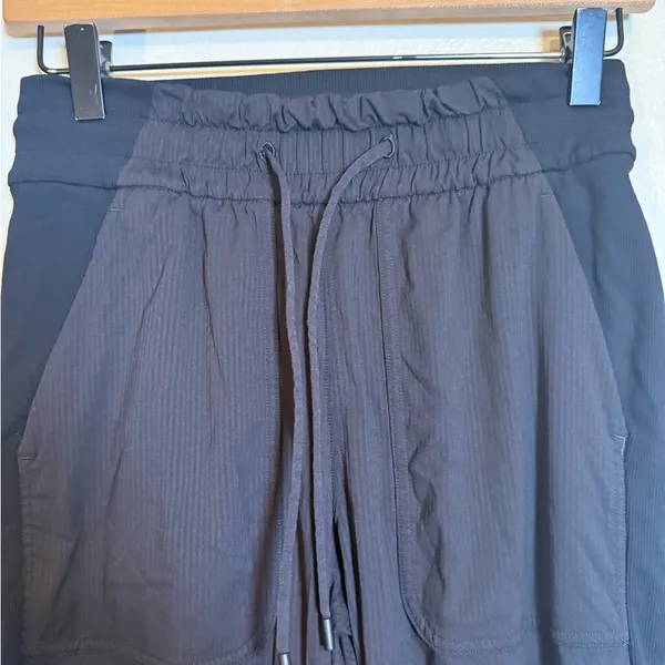 Lululemon‎ Beyond the Studio Jogger Black - Image 3