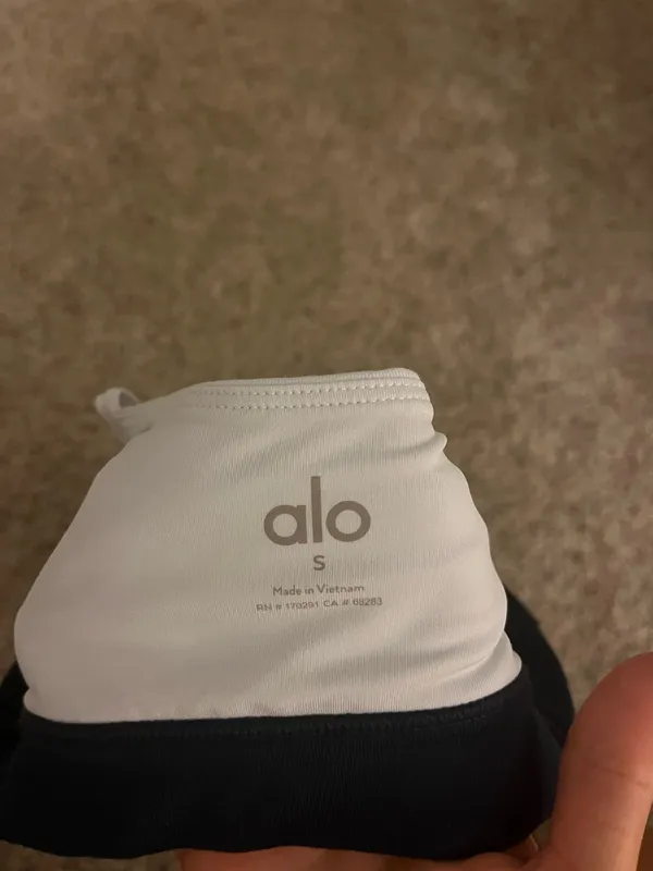 Alo Yoga Bra - Image 3