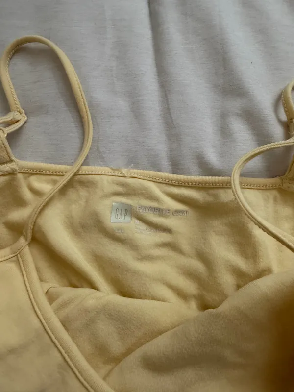 Gap Favorite Cami Yellow Tank - Image 4
