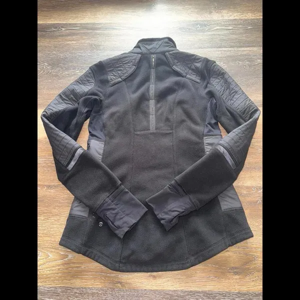 Lululemon Fleecy Keen Jacket III Black Size 6 - Image 3