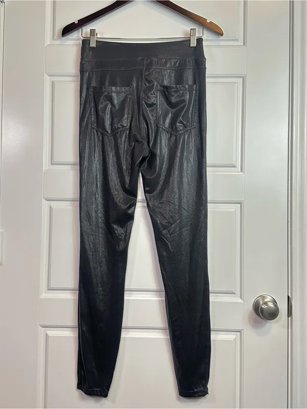 Halara SoftlyZero Faux Leather High Waisted Pocket Work Leggings Size Medium - Image 5