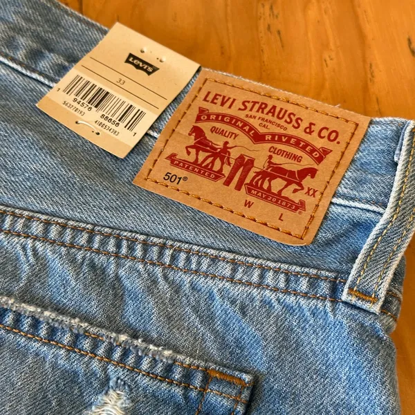 Levi’s 501 Shorts - Image 3