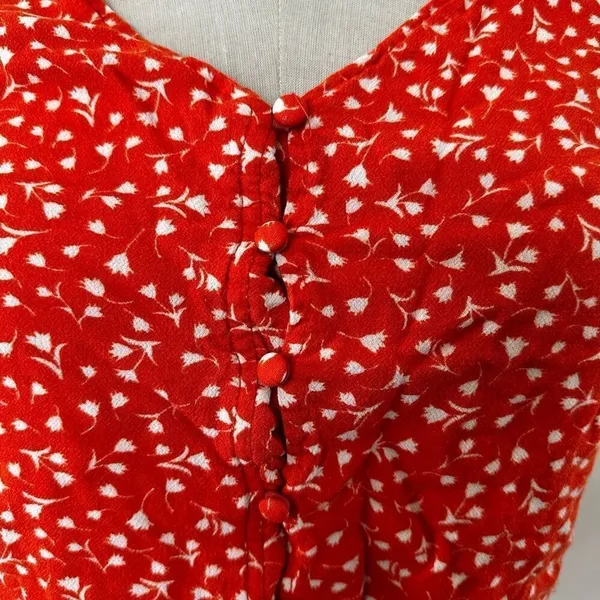 Harper burnt orange floral short sleeved V neck crop top - Image 4