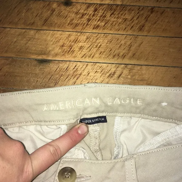 American Eagle skinny 10 short off white jeans - Image 2