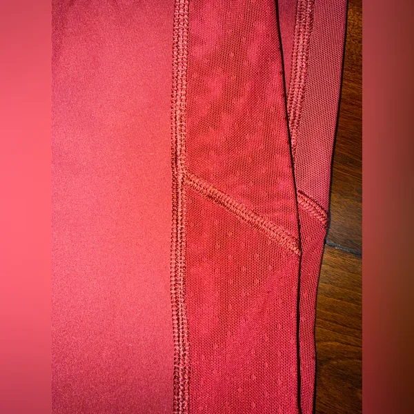 lululemon athletica Burgundy Leggings Size 4 - Image 5
