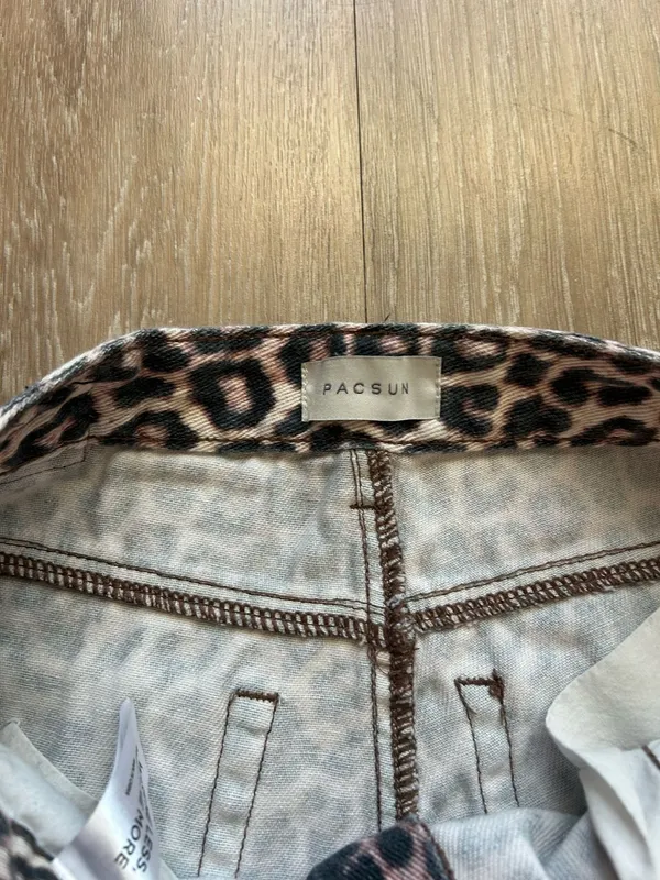 Pacsun Casey Low-Rise Baggy Jeans Cheetah 29S - Image 2