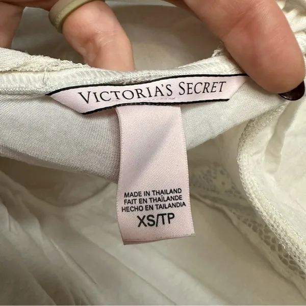 Victoria's Secret Cream Lace Romper - Image 4