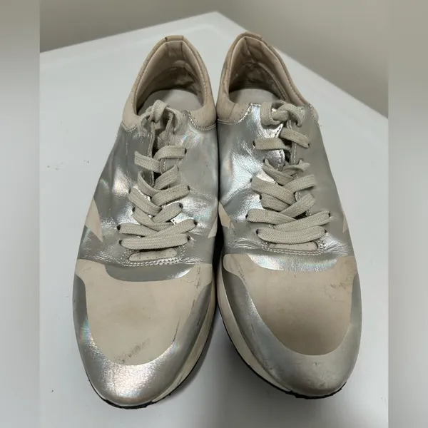 Free People Kick It Silver Metallic Sneaker Size 8.5 - 9 US 39 EU - Image 3