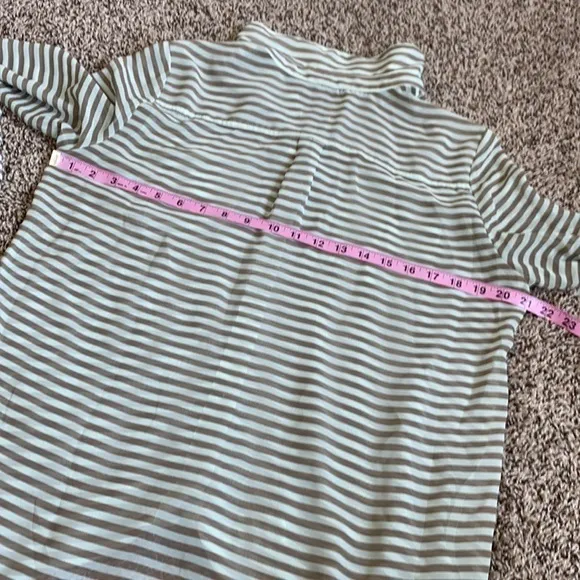 5/$30 🎈 Old navy women’s large striped button down blouse‎ - Image 4