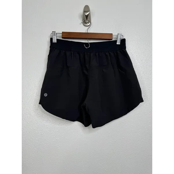 Lululemon Go‎ The Distance Shorts Butterfly Print Size 6 - Image 7