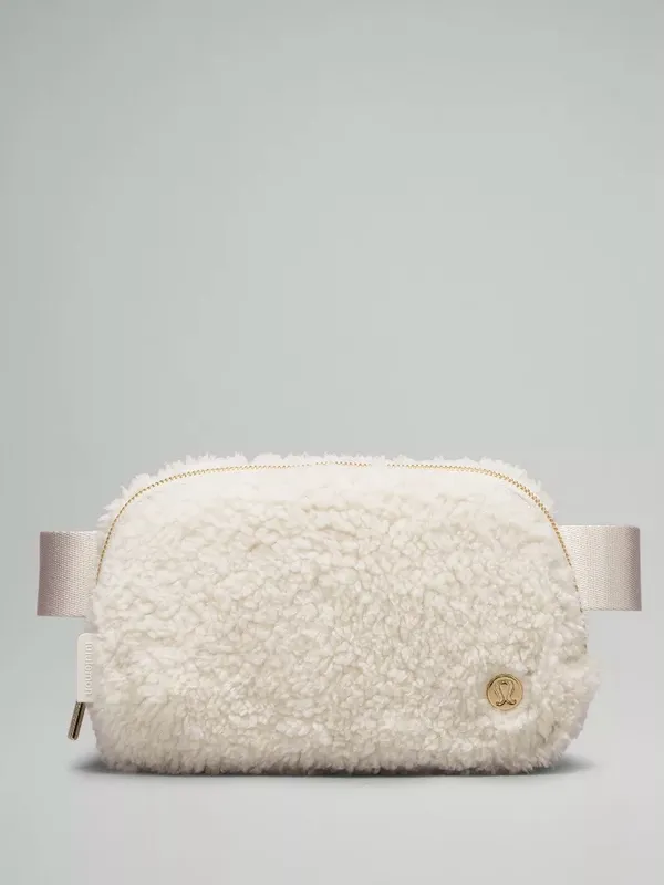 NWT • Lululemon Sherpa Everywhere Belt Bag - Image 8