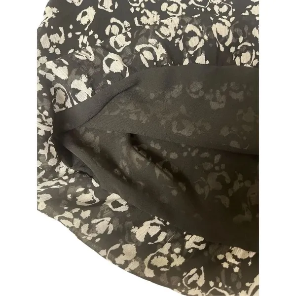 Joie blouse black and white multi print floral sz Large - Image 5