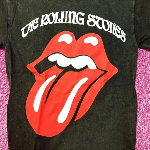The Rolling Stones Classic Hot Lips Logo Rock Tee Small - Image 2