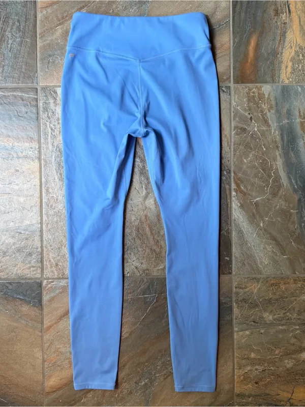 Fabletics Motion365 High Waisted Leggings Periwinkle Blue Women's Size Large L - Image 3
