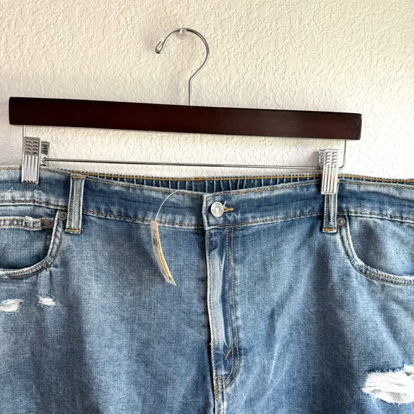 NEW Aerie Womens Shorts Denim Distressed Frayed Hem Casual Size XXL - Image 3