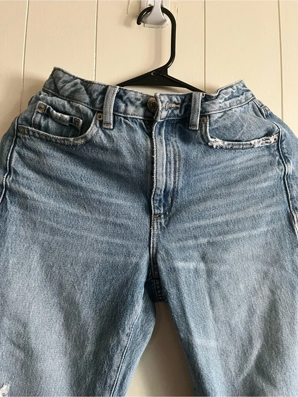 Garage Light Blue Distressed Boyfriend Jeans - Size 1, Waist 25) - Image 3