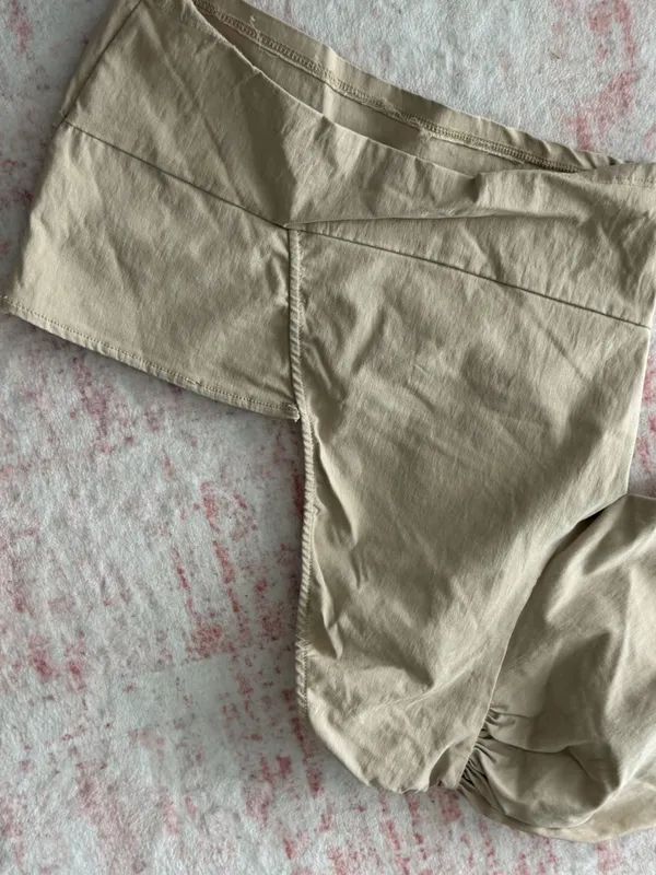 Women’s One - Image 3