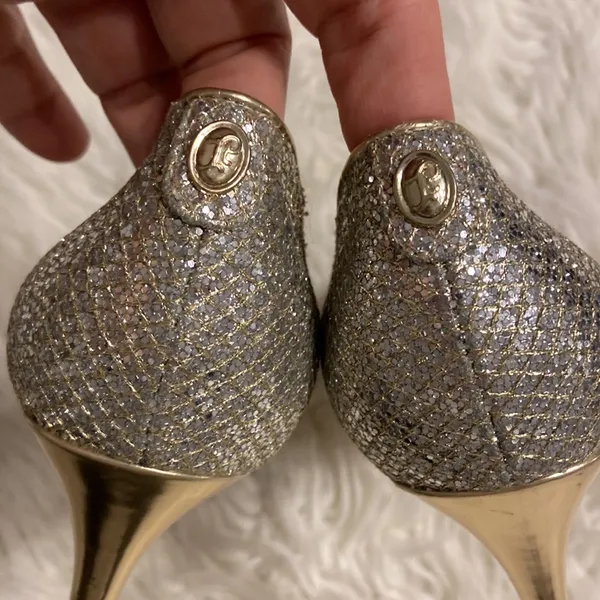 Ivanka Trump Pumps Gold color size 9M - Image 9