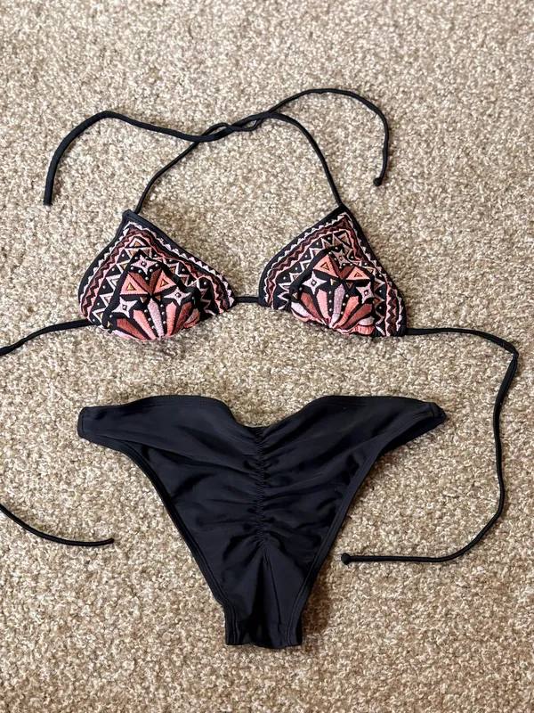 Bikini Set Target - Image 3