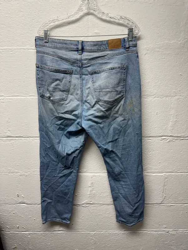 American Eagle Mom Jeans - Image 4