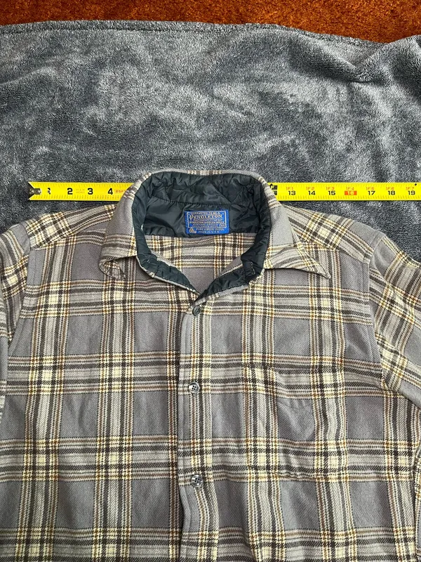 Vintage Pendleton Wool Plaid Button Up Shirt Men’s Medium USA Made Gray Brown - Image 4