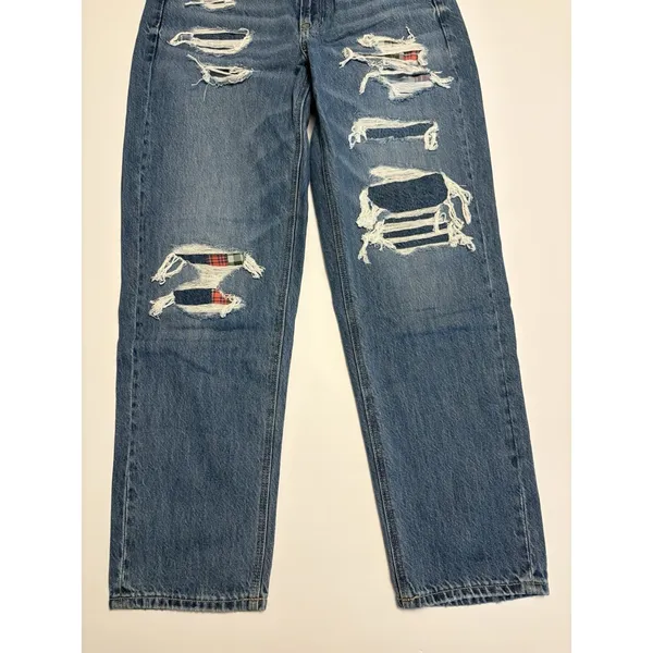 American Eagle Outfitters Distressed Jeans Plaid Flannel Patch Size 6 High Rise - Image 2