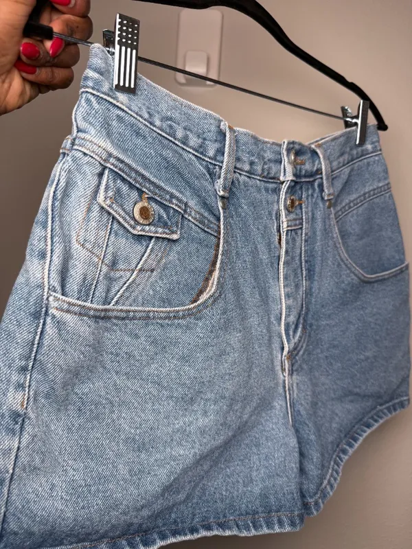 Retro 90s Vintage Classic Blue Denim High Rise Shorts - Image 2