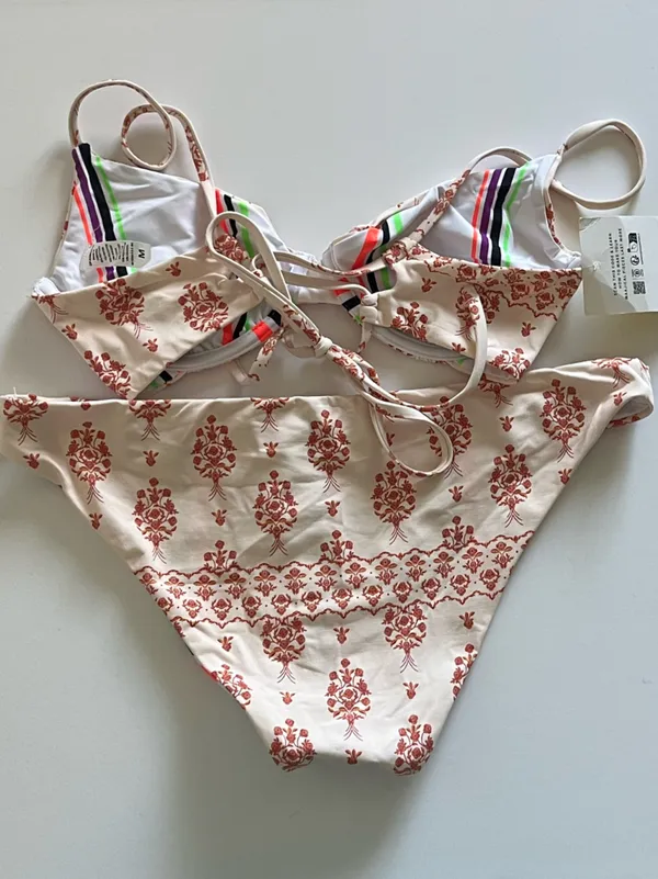 {Maaji} Brand New REVERSIBLE Bikini SET - Image 3