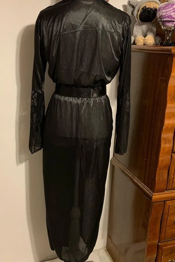 Black Lace Trim Robe Size M - Image 6