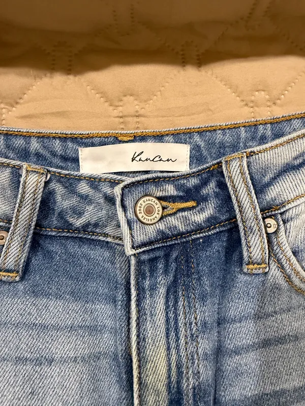 KanCan USA Jeans Distressed Mid-Rise - Image 2