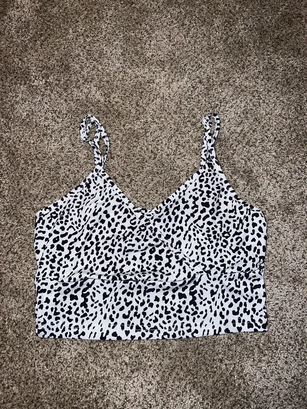 Shein Tank Top - Image 3