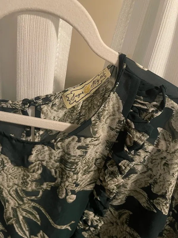 Green Floral Blouse Size M - Image 3