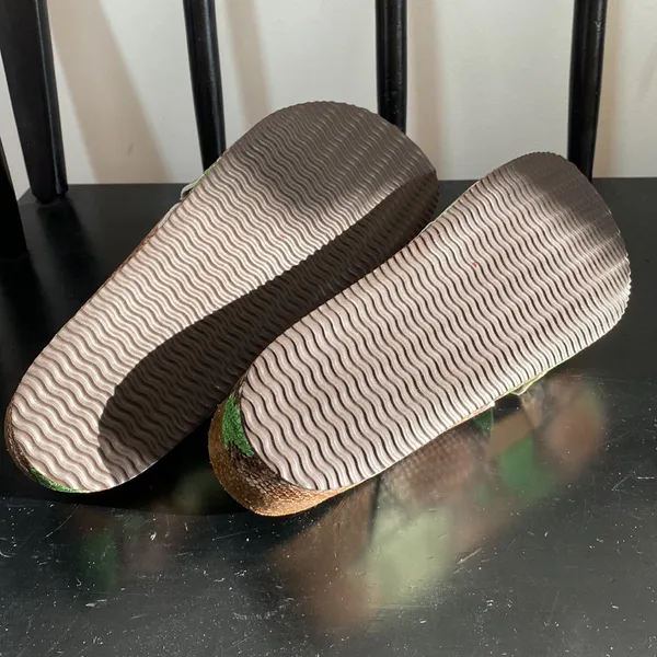 Sidelines Flatform Sandals - Image 10