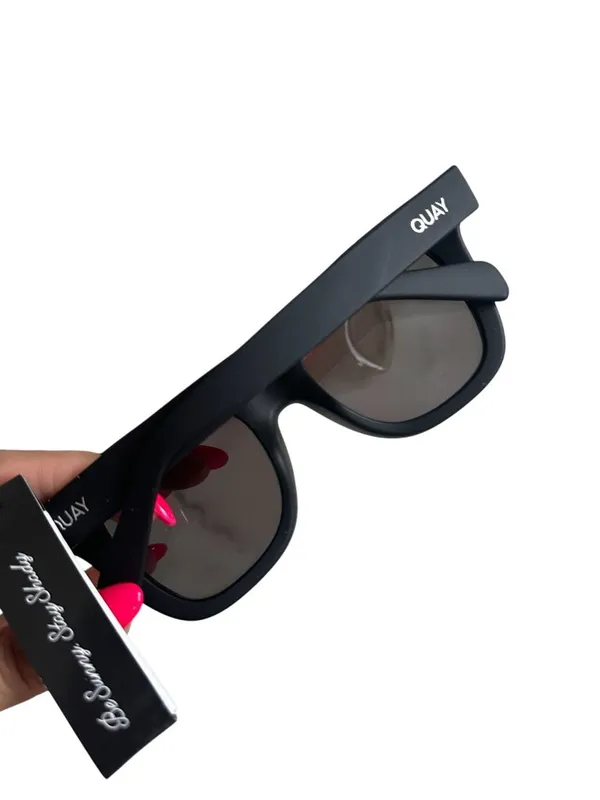 INDY Women's Black Cateye Sunnies Sunglasses - Image 9