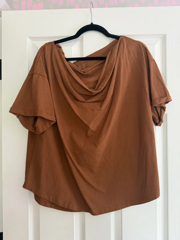 Nuuds Off The Shoulder T-Shirt - Image 3